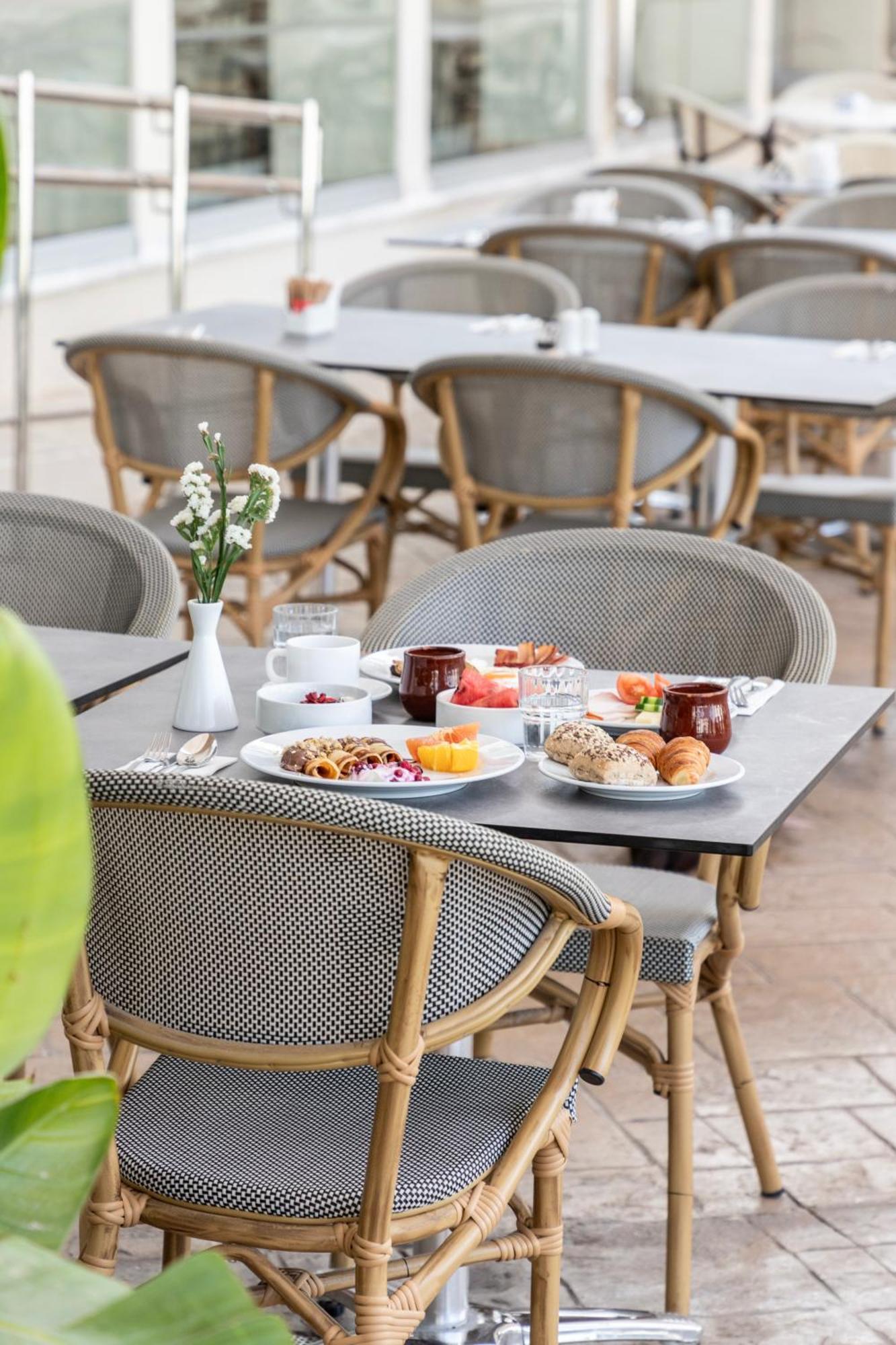 Louis Paphos Breeze Hotel Klorakas Luaran gambar